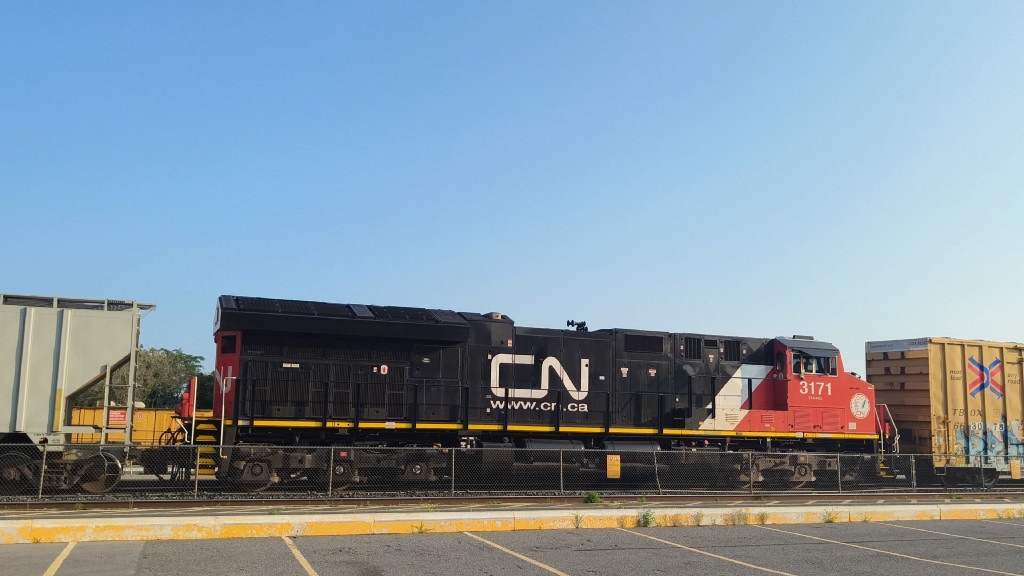 CN 3171